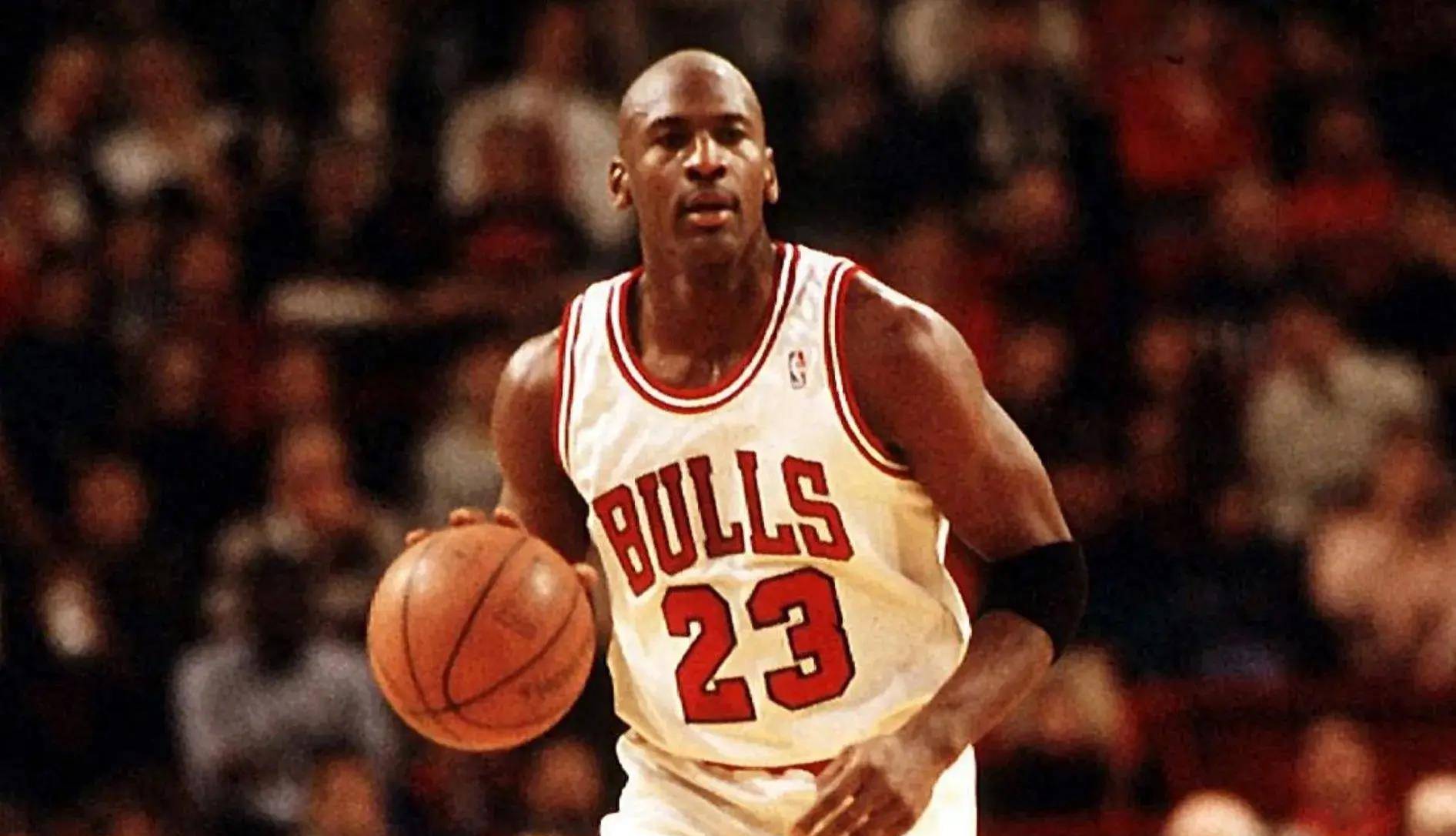 同一年度出 同一年度出